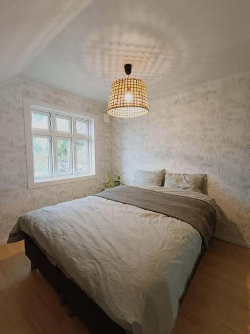 Charming House In Ulsteinvik With Free Parking 빌라 외부 사진